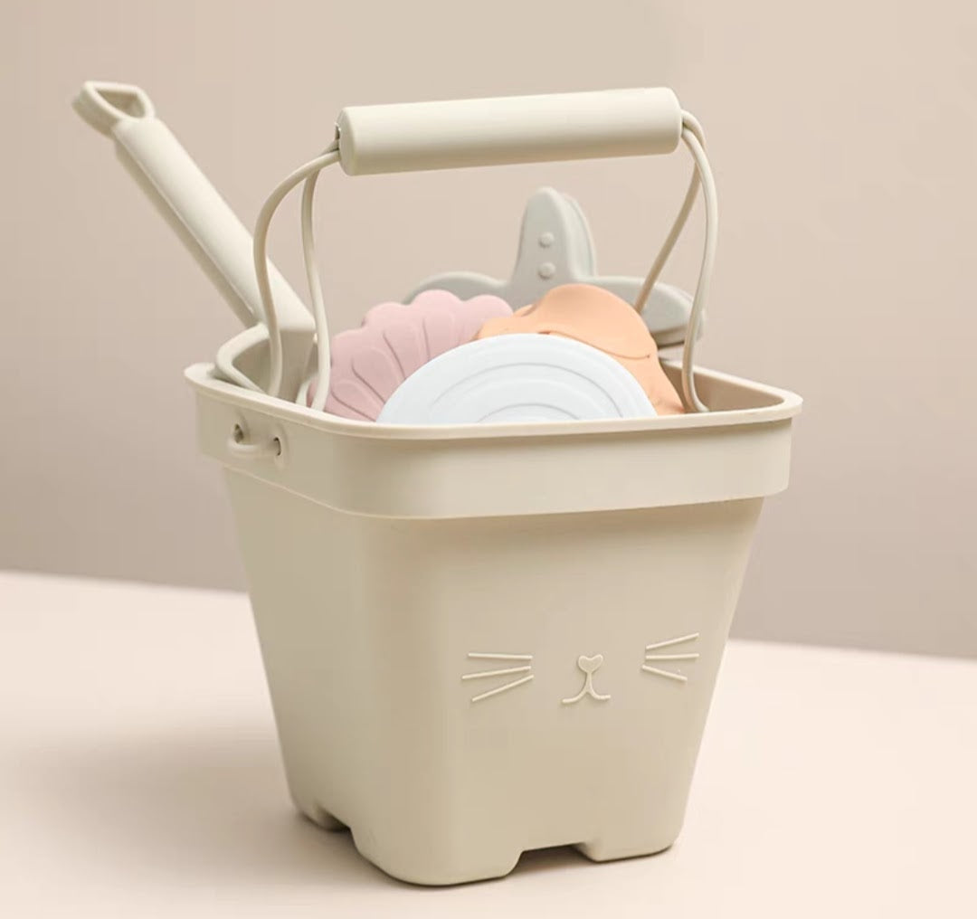Booboo Proof Play - Beach Bucket (7202172895266)