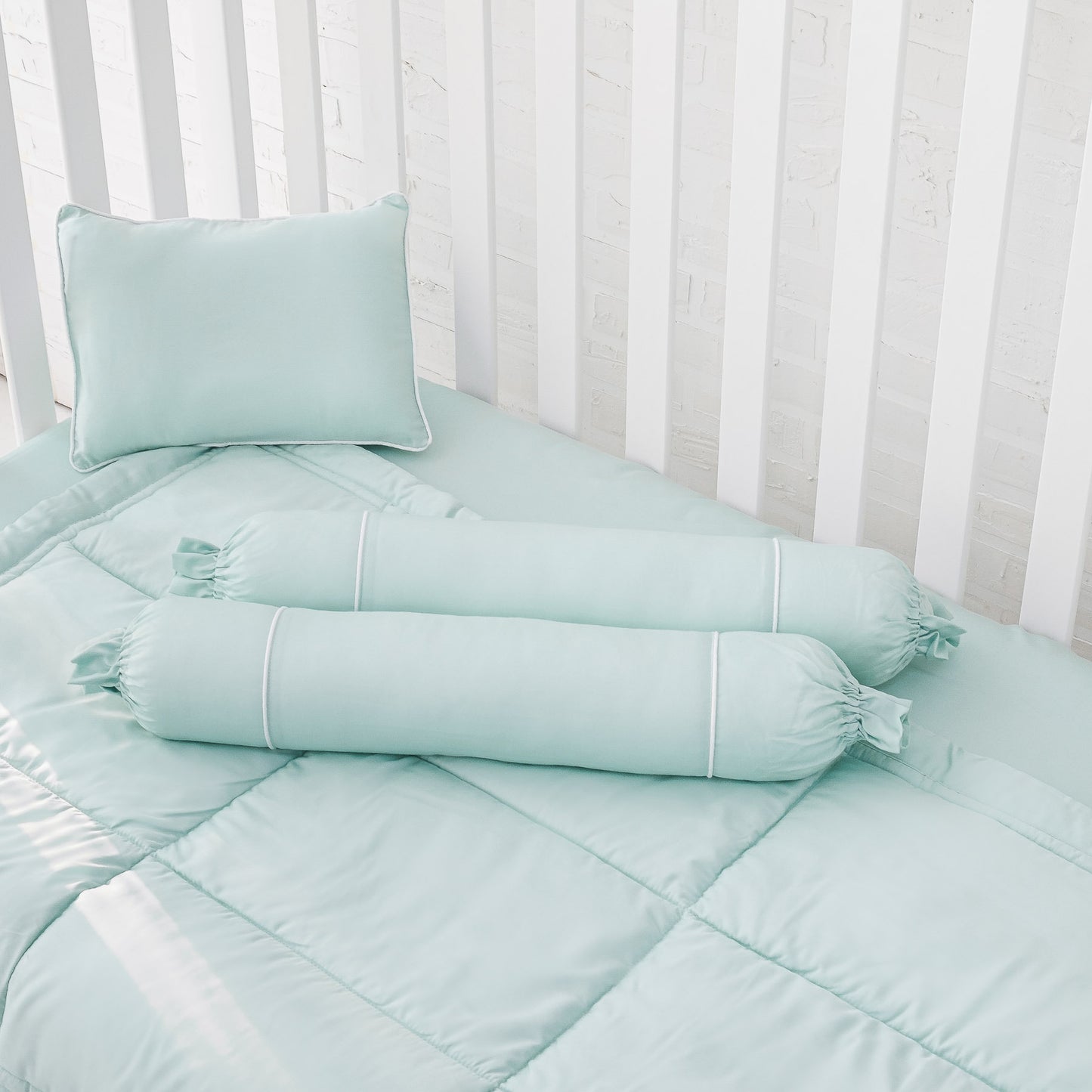 Ava & Ava - 100% Organic Bamboo Lyocell 4pc Baby Comforter Set (6938986872866)