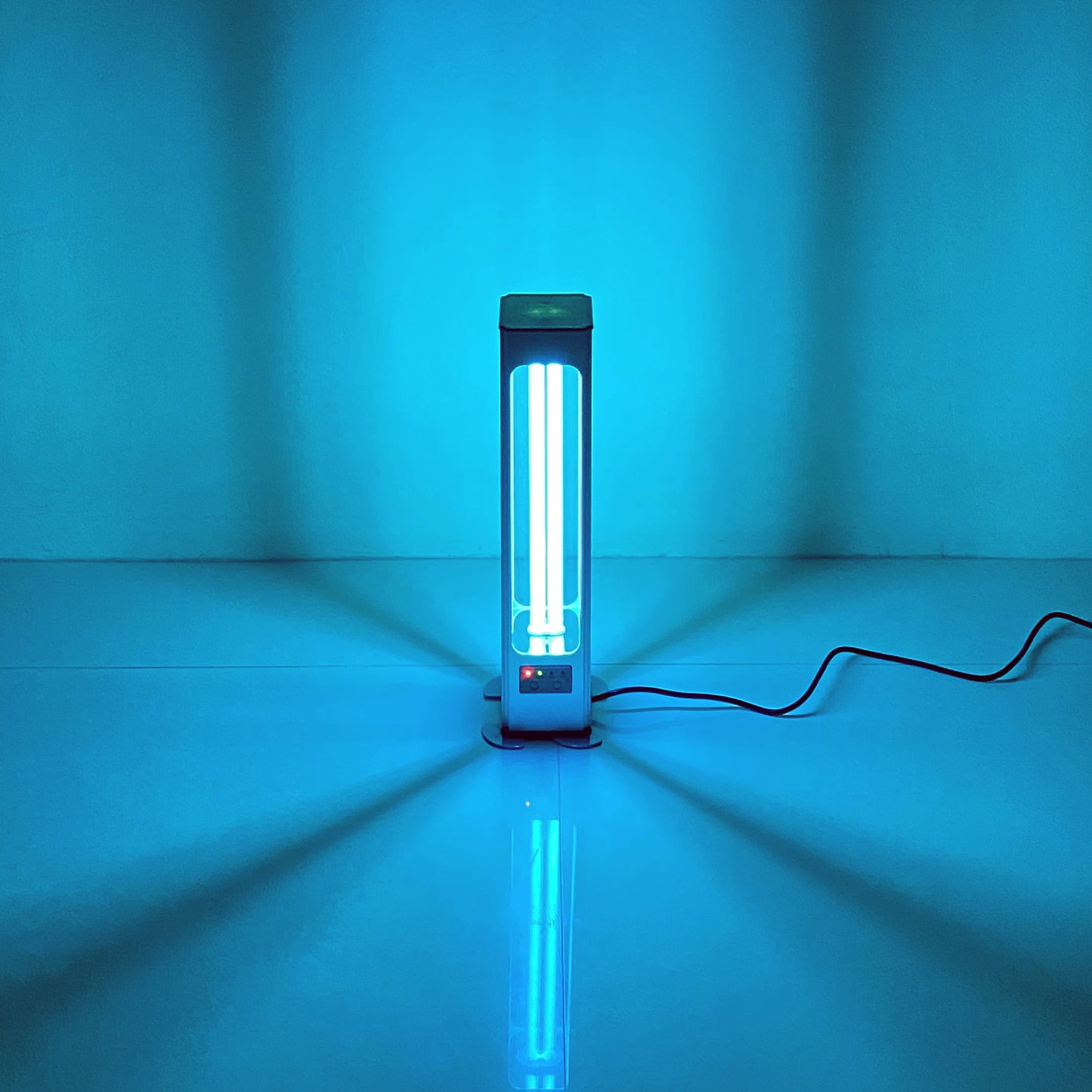 Common Essentials - Cleanlamp (4828418179106)