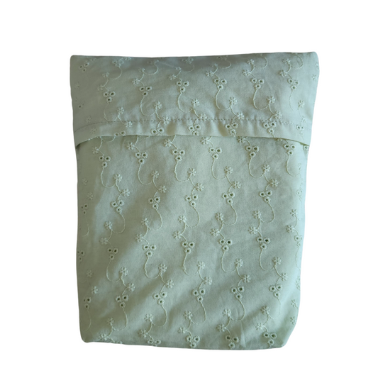 Sew Childhood Poncho Nursing Covers with Stiffener - Pistachio Eyelet (7972764024866)