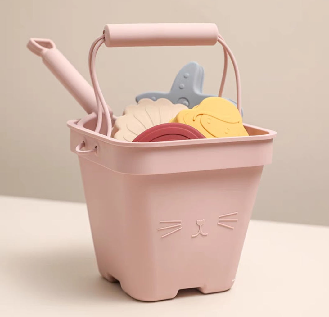 Booboo Proof Play - Beach Bucket (7202172895266)