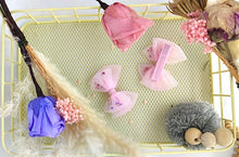 Load image into Gallery viewer, Clean Beauty Society - Lhor Pastel Hair Bow (Clip) (6572750700578)
