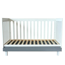 Load image into Gallery viewer, Cuddlebug - Madison 3 in 1 Convertible Crib (4550045630498)
