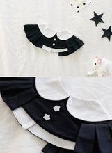 Load image into Gallery viewer, BORNY Korea - Cape Bib (6932312195106)
