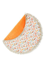 Load image into Gallery viewer, Two Mamas - Amico Baby Round Playmat (6571818254370)
