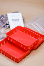 Load image into Gallery viewer, Solana Greens - Standard Grow Kits Version 2 (4797204758562)
