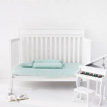 Load image into Gallery viewer, Ava &amp; Ava - 100% Organic Bamboo Lyocell Fitted Crib Sheet (6938984120354)
