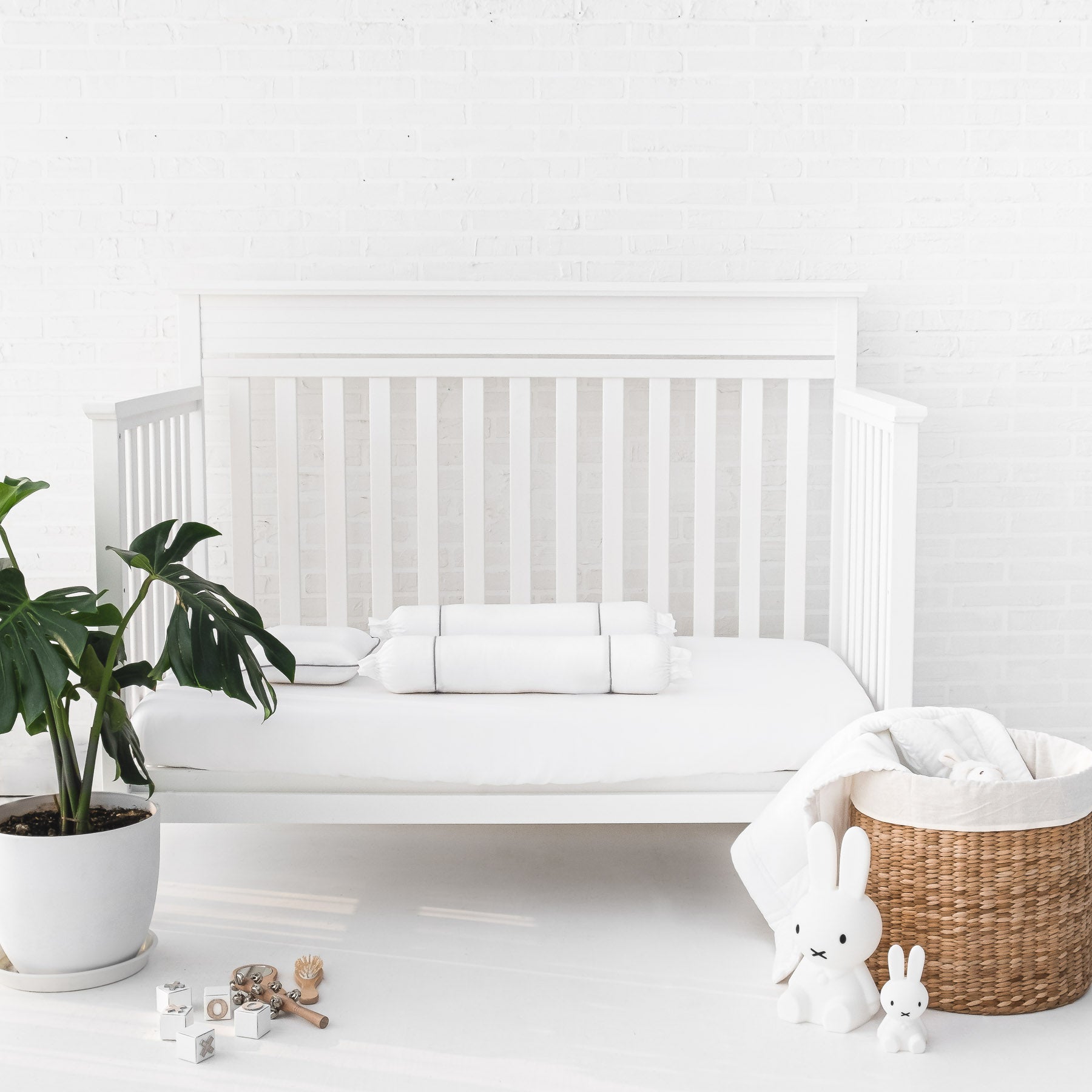 Fitted crib best sale sheet size